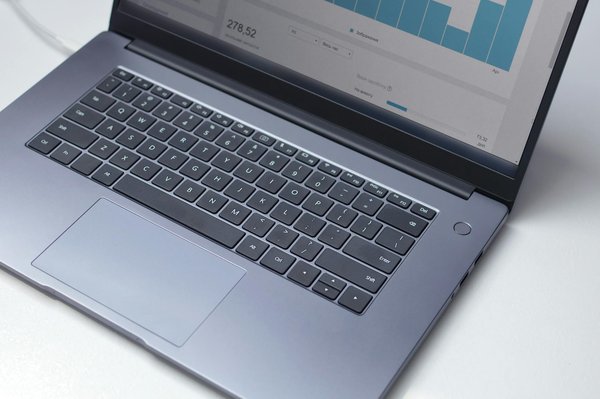 Mastering Liquid Cooling in the NZXT H710i: Simple Steps to Enhance Your System's Thermal Efficiency